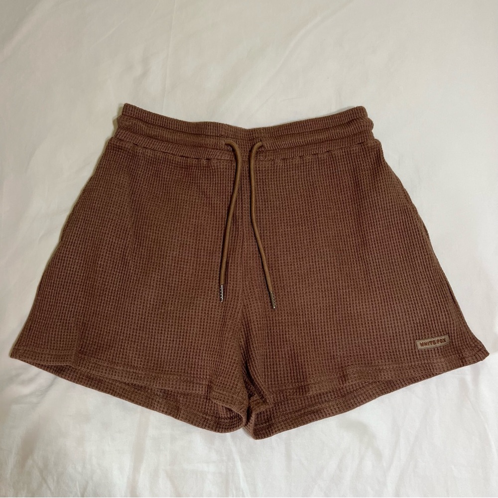 White Fox Boutique Waffle Knit Shorts, Size Medium